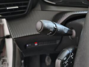 Peugeot 208 BlueHDi 73kW (100CV) Active Pack 13