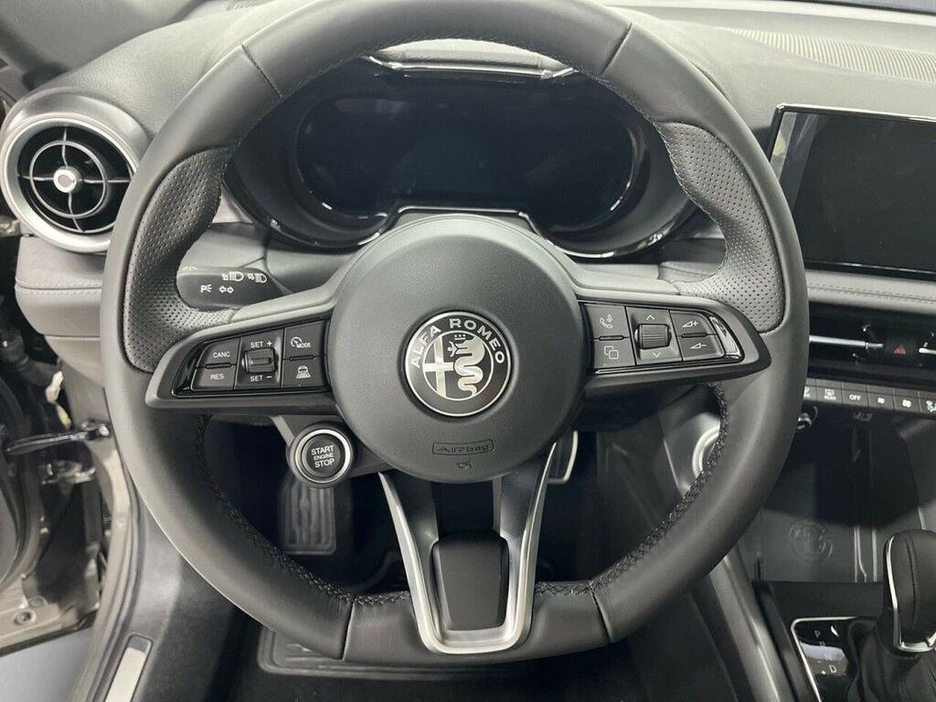 Alfa Romeo Tonale SPECIALE 1.3 MULTI-AIR PHEV 280 CV Q4 4WD 5P AUT Segunda mano