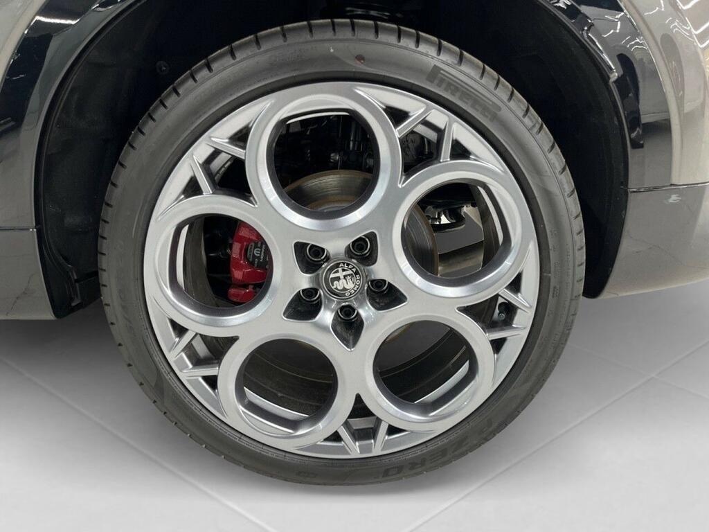 Alfa Romeo Tonale SPECIALE 1.3 MULTI-AIR PHEV 280 CV Q4 4WD 5P AUT Segunda mano