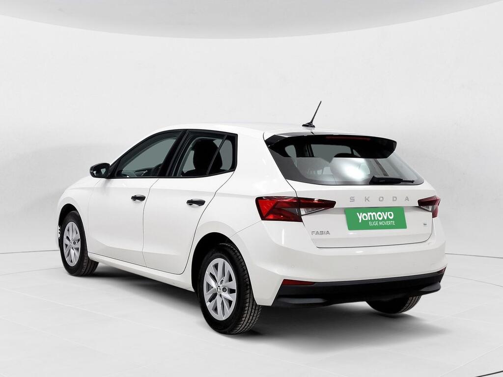 Skoda Fabia 1.0 MPI 59KW (80CV) Essence Segunda mano