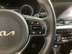 Kia Niro 1.6 GDi HEV 104kW (141CV) Drive 17