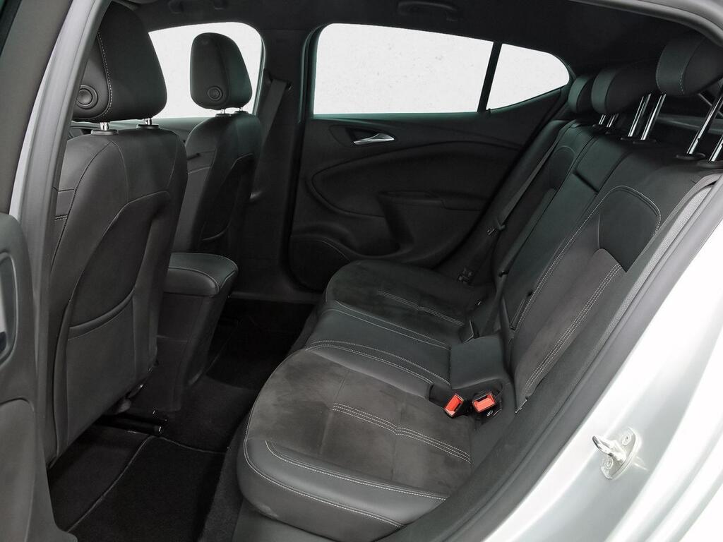 Opel Astra 1.2T SHR 107kW (145CV) Ultimate Segunda mano