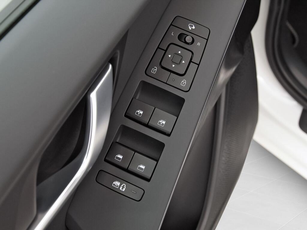Kia Niro 1.6 GDi HEV 104kW (141CV) Drive Segunda mano