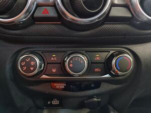 Nissan Juke DIG-T 84 kW (114 CV) 6M/T Acenta 18