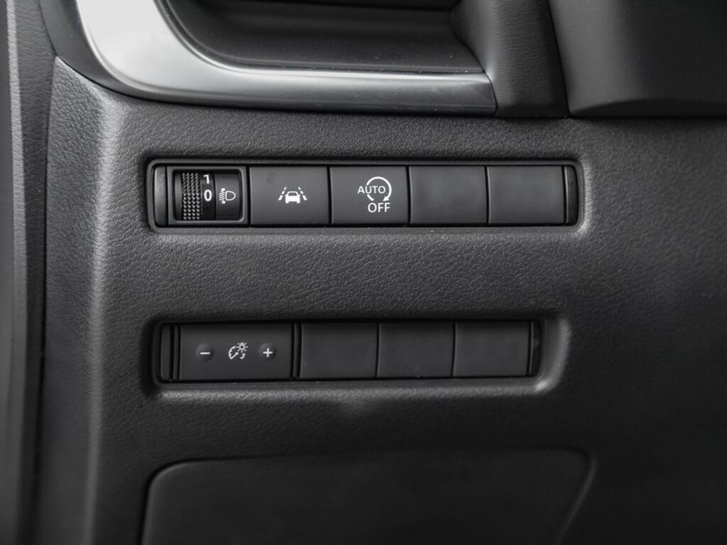 Nissan Qashqai DIG-T 103kW (140CV) mHEV 4x2 Acenta Segunda mano