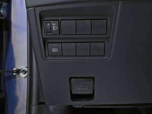 Toyota Yaris 1.5 120H Active Plus 14