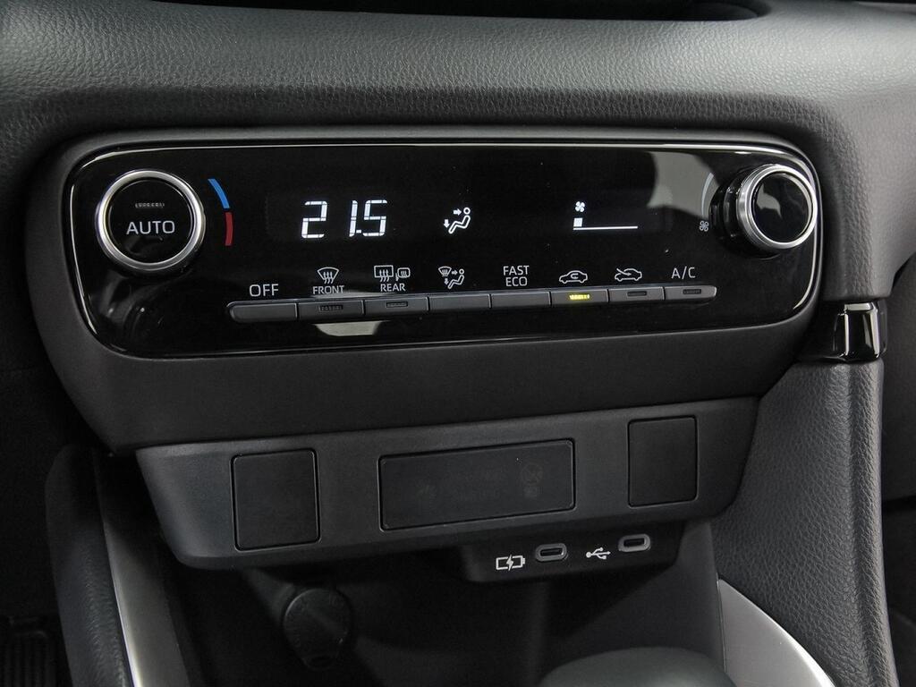 Toyota Yaris 1.5 120H Active Plus Segunda mano