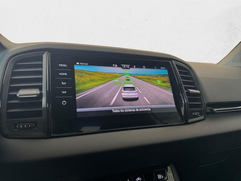Skoda Karoq 1.5 TSI 110kW (150CV) DSG ACT Sportline Segunda mano