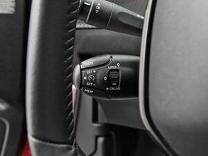Peugeot 2008 Allure Pack Puretech 130 S&S 6 Vel. MAN 17