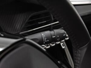 Peugeot 2008 Allure Pack Puretech 130 S&S 6 Vel. MAN 18