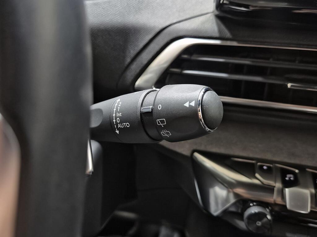 Peugeot 3008 Hybrid 225 e-EAT8 GT Segunda mano
