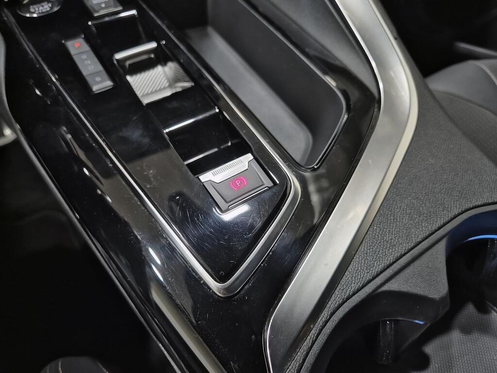 Peugeot 3008 Hybrid 225 e-EAT8 GT Segunda mano