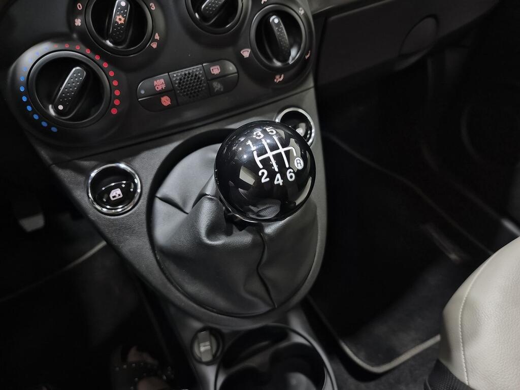 Fiat 500 Dolcevita 1.0 Hybrid 51KW (70 CV) Segunda mano
