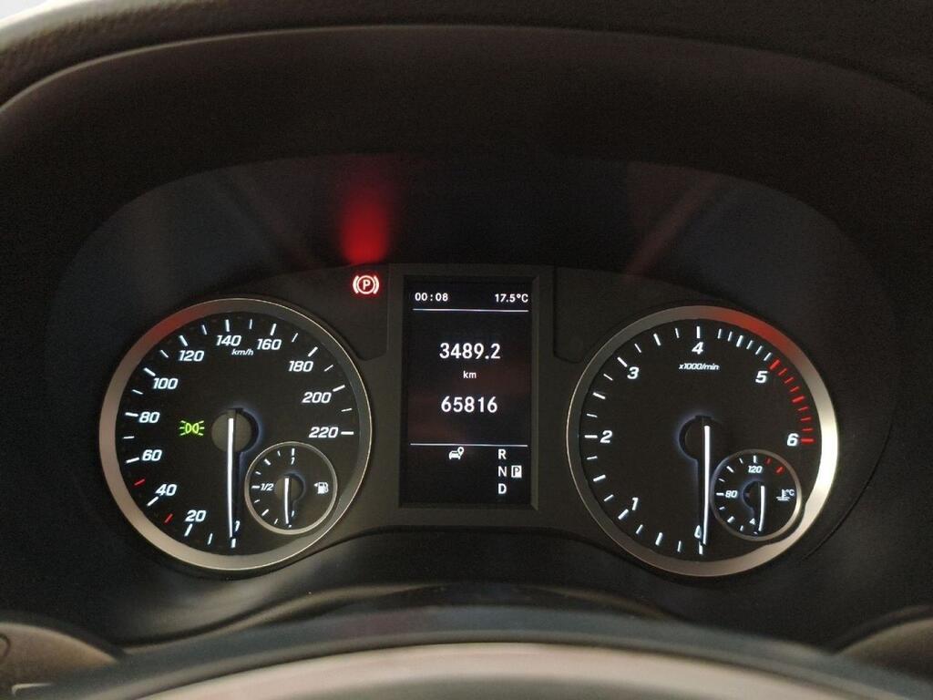 Mercedes Vito TOURER SELECT 2.0CDI 136CV 114 SWB L 4P 8 PLAZAS Segunda mano