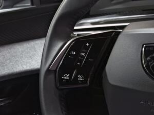 Peugeot 3008 Hybrid 1.2 100KW Allure eDCS6 15