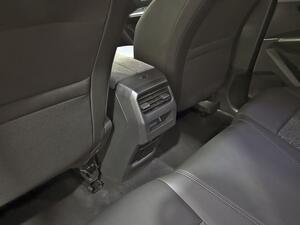 Peugeot 3008 Hybrid 1.2 100KW Allure eDCS6 34