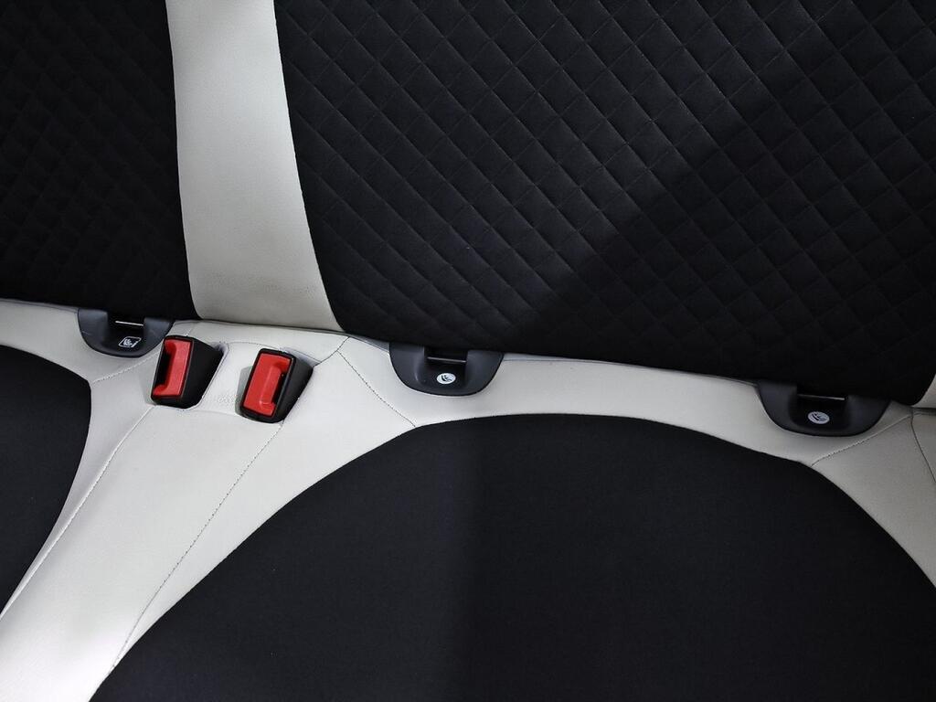 Fiat 500 Dolcevita 1.0 Hybrid 51KW (70 CV) Segunda mano