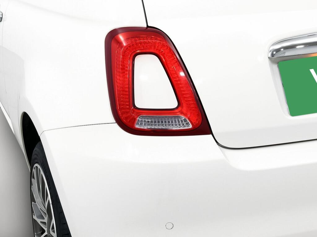 Fiat 500 Dolcevita 1.0 Hybrid 51KW (70 CV) Segunda mano