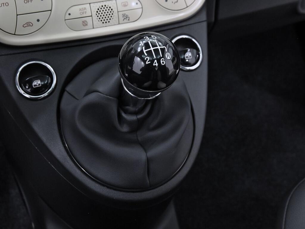Fiat 500 Dolcevita 1.0 Hybrid 51KW (70 CV) Segunda mano