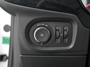 Opel Corsa 1.2 XEL 55kW (75CV) Edition 13