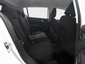 Peugeot 308 5p Active Pack BlueHDi 130 S&S 8