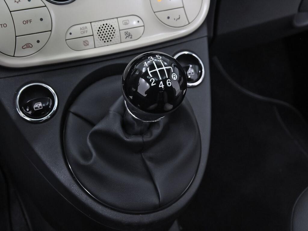 Fiat 500 Dolcevita 1.0 Hybrid 51KW (70 CV) Segunda mano