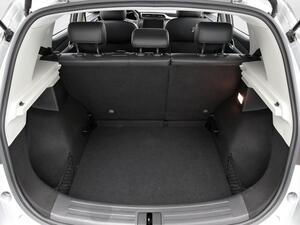 MG ZS 1.5 Luxury 10