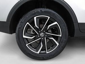 MG ZS 1.5 Luxury 11