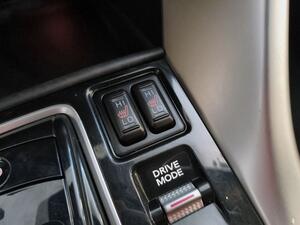 Mitsubishi Eclipse Cross 2.4 PHEV Kaiteki Auto 4WD 26