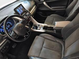 Mitsubishi Eclipse Cross 2.4 PHEV Kaiteki Auto 4WD 27