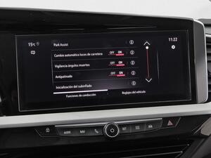 Opel Grandland 1.2 Turbo Design & Tech 25