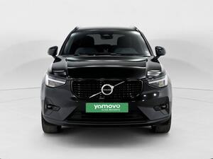 Volvo XC40 2.0 B3 G Core Auto 4