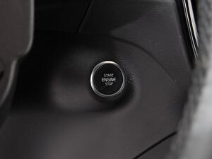 Volvo XC40 2.0 B3 G Core Auto 22