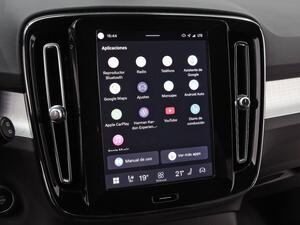 Volvo XC40 2.0 B3 G Core Auto 23