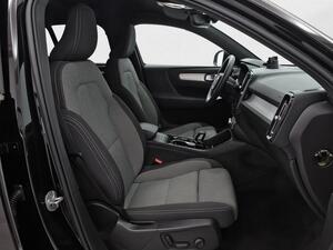 Volvo XC40 2.0 B3 G Core Auto 7