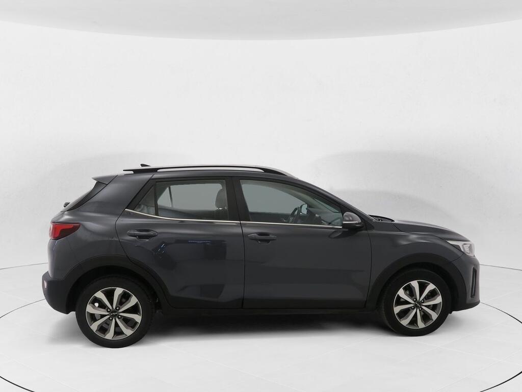 Kia Stonic SUV 1.0 T-GDI 74KW MHEV IMT DRIVE 100 5P Segunda mano
