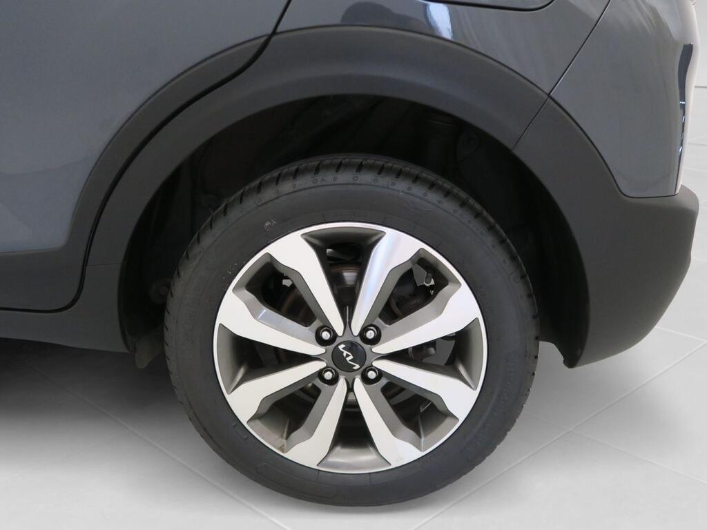 Kia Stonic SUV 1.0 T-GDI 74KW MHEV IMT DRIVE 100 5P Segunda mano