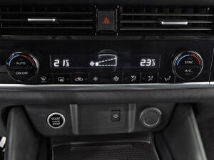 Nissan Qashqai QASHQAI 1.3 DIG-T MHEV 140CV N-CONNECTA 5P 27