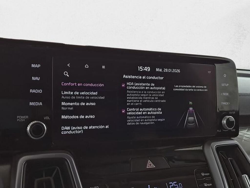 Kia Sorento SORENTO 1.6 T-GDI PHEV DRIVE 4WD 5P 7 Plazas 28