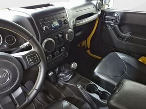 Jeep Wrangler WRANGLER 2.8 CRD SPORT 3P 23