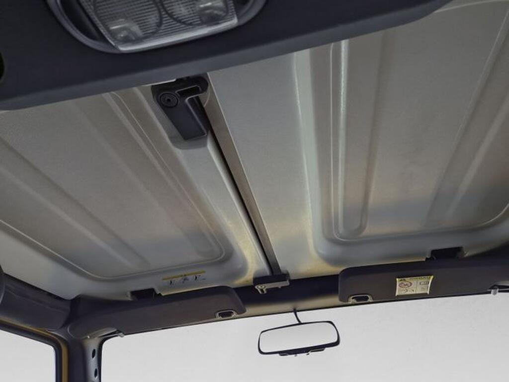 Jeep Wrangler WRANGLER 2.8 CRD SPORT 3P Segunda mano