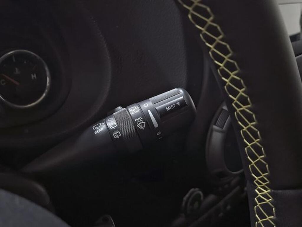 Jeep Wrangler WRANGLER 2.8 CRD SPORT 3P Segunda mano