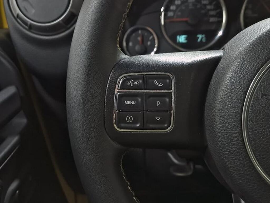 Jeep Wrangler WRANGLER 2.8 CRD SPORT 3P Segunda mano