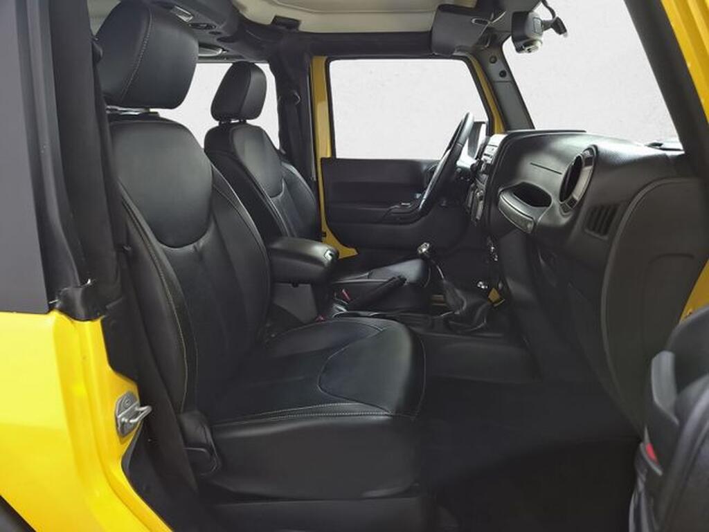 Jeep Wrangler WRANGLER 2.8 CRD SPORT 3P Segunda mano