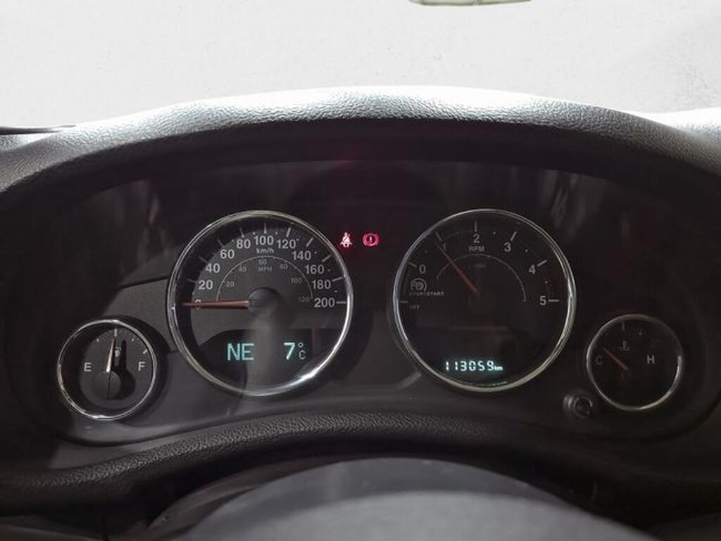 Jeep Wrangler WRANGLER 2.8 CRD SPORT 3P Segunda mano