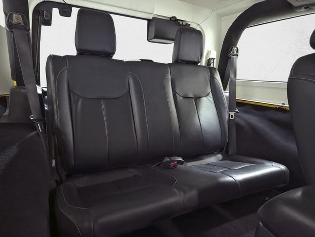 Jeep Wrangler WRANGLER 2.8 CRD SPORT 3P Segunda mano