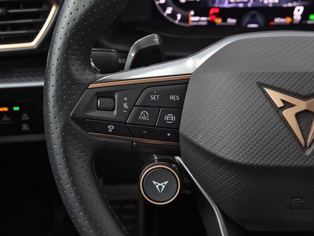 CUPRA Formentor FORMENTOR VZ 1.5 PHEV 272 VZ DSG 5P Segunda mano