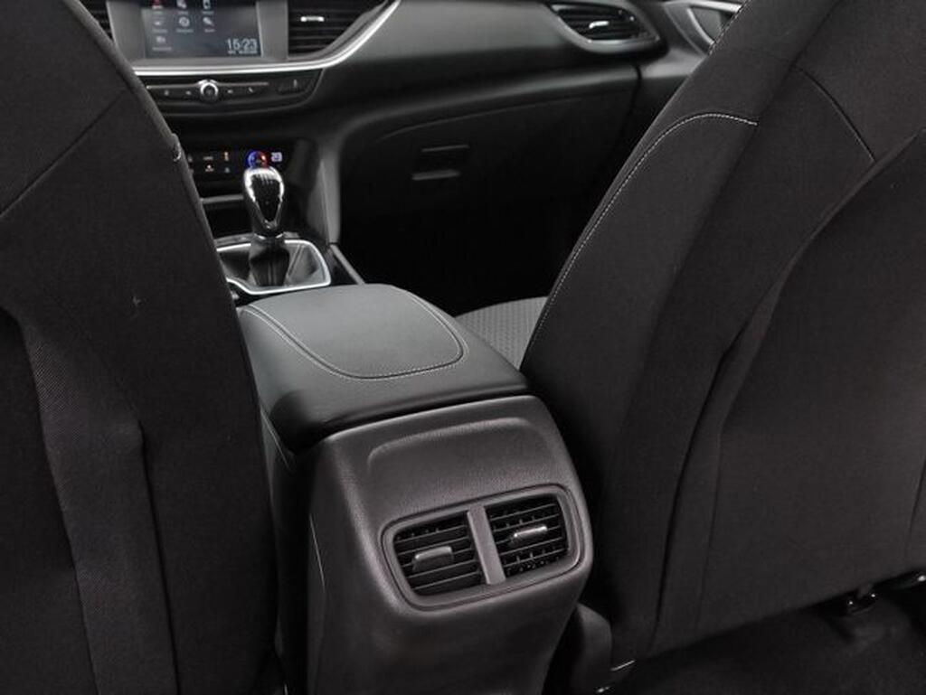 Opel Insignia INSIGNIA ST 1.5D DVH 122 BUSINESS EDITION 5P 34
