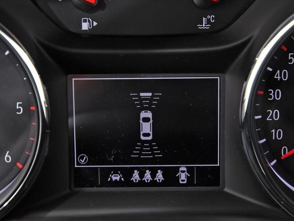 Opel Insignia INSIGNIA ST 1.5D DVH 122 BUSINESS EDITION 5P 28