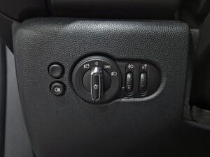 MINI Cooper MINI 1.5 AUTO COOPER 5P 12